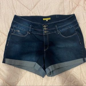 Used excellent condition YMI cuffed denim shorts!